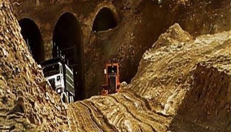 فتح البوابات العملاقة للمصلى المرواني