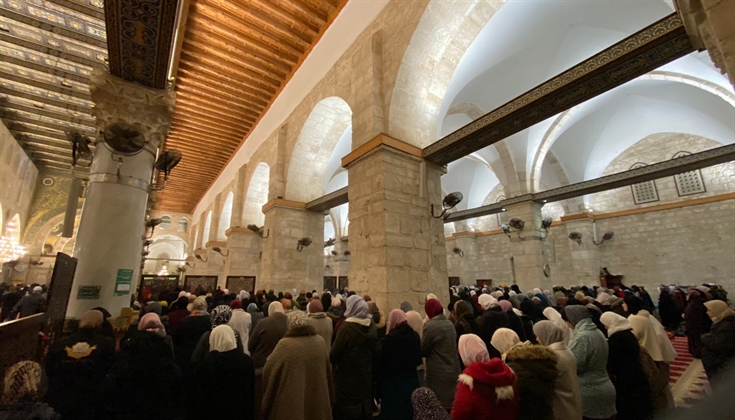 آلاف المصلين لبوا نداء فجر الشهداء الفجر العظيم  في المسجد الأقصى