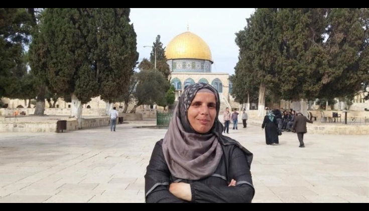 الاحتلال يُجدد إبعاد المرابطة رائدة سعيد عن المسجد الأقصى