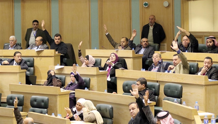 برلمانيون أردنيون يحذرون من قانون يمنح الاحتلال حق استملاك الأرض