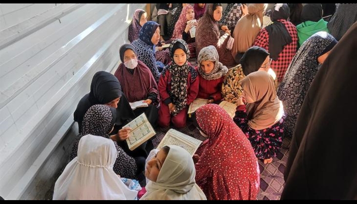 حفظ القرآن .. الملاذ الآمن لأطفال غزة بمخيمات النزوح
