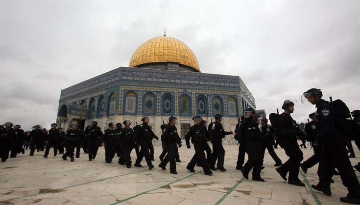 الاحتلال يقرر خنق القدس بـ 3600 شرطي بجمعة رمضان الأخيرة