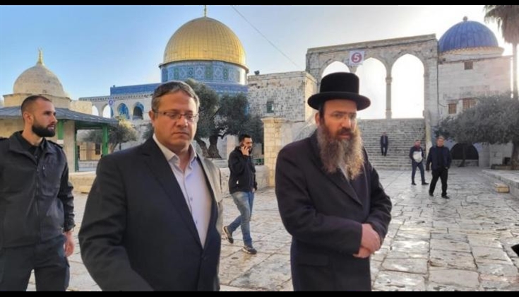 مجلس أوقاف القدس يحذر من تغيير الوضع القائم في الأقصى