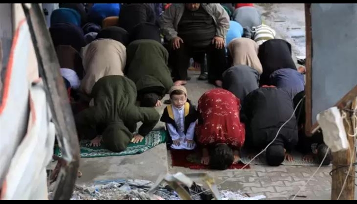 عيدٌ بلا شعائر وبهجة غائبة وأضحى بلا أضاحي ومجاعة متجددة