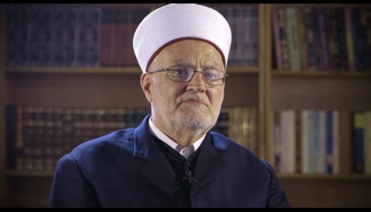 الاحتلال يُبعد عكرمة صبري عن الأقصى لـ 6 أشهر