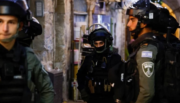 الاحتلال يقتحم منزل أسيرة فلسطينية بالقدس لمنع الاحتفال بالإفراج