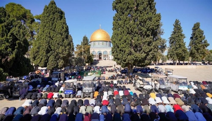 دعوات للحشد وأداء صلاة الجمعة بالأقصى لإفشال مخططات الاحتلال