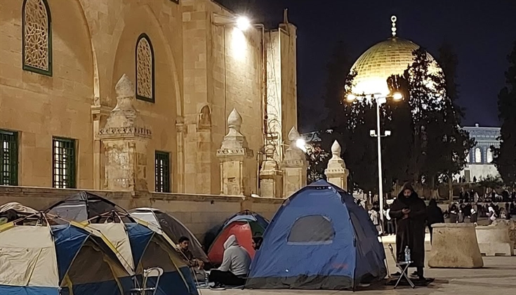 هل يمنع الاحتلال الاعتكاف في الأقصى