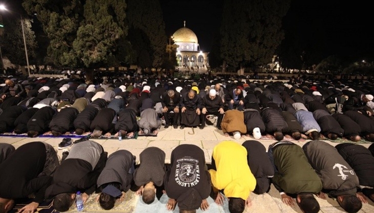 فلسطينيو 48 يشدون الرحال للأقصى وسط دعوات لتكثيف الرباط