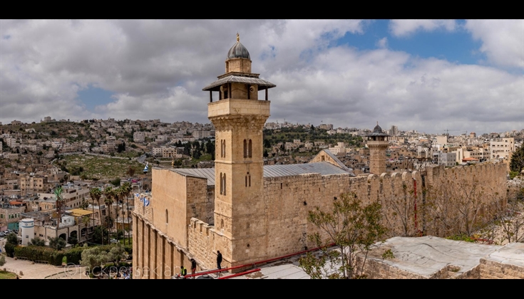 الاحتلال يسحب صلاحيات إدارة المسجد الإبراهيمي من بلدية الخليل